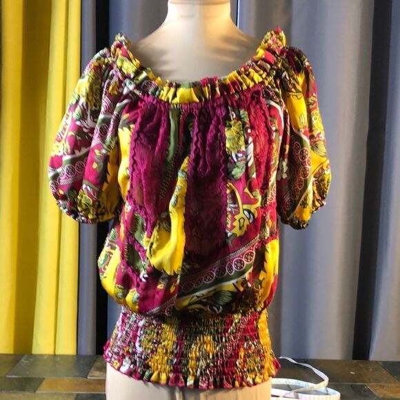 XOXO size small cinch waist ruffle neck blouse - Picture 1 of 7